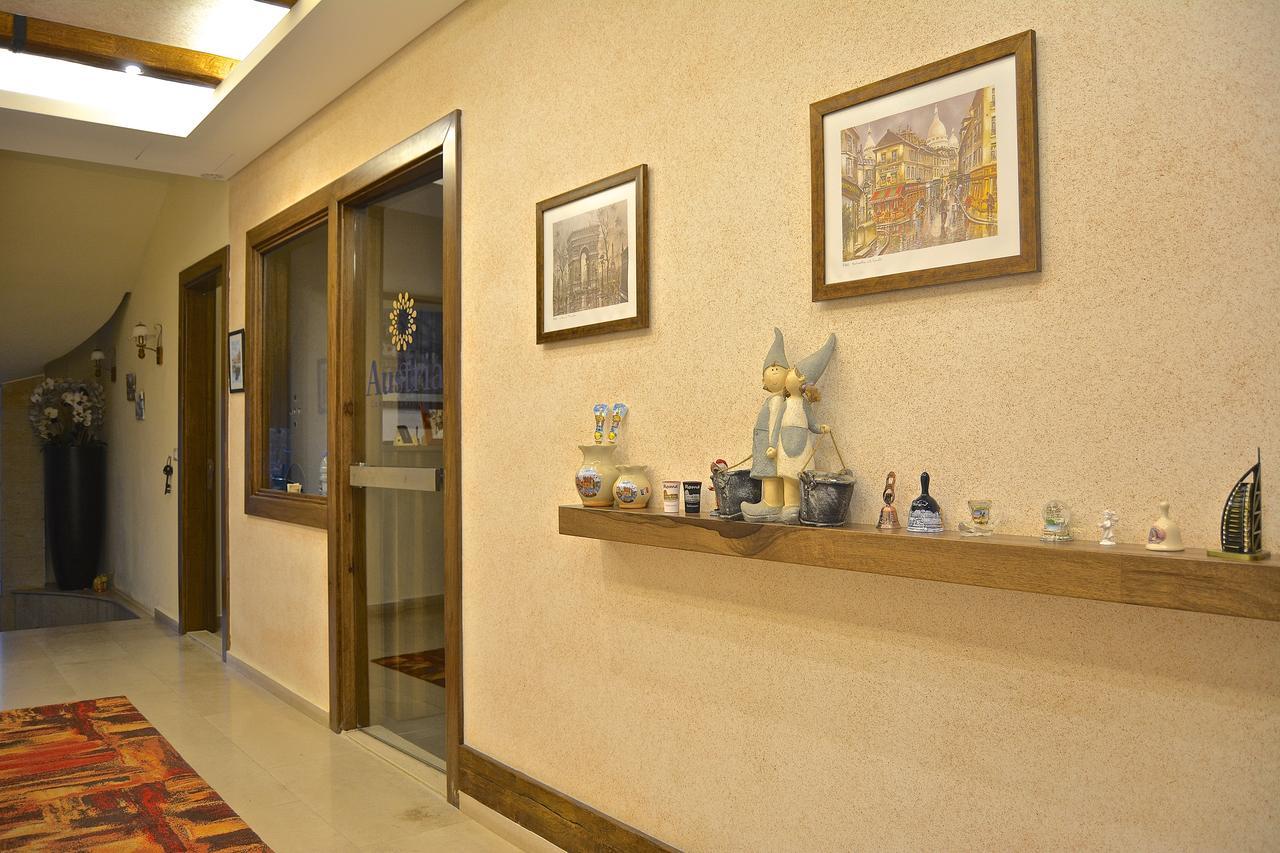 Austria Luxury Apartments, Faraya Hotel Buitenkant foto