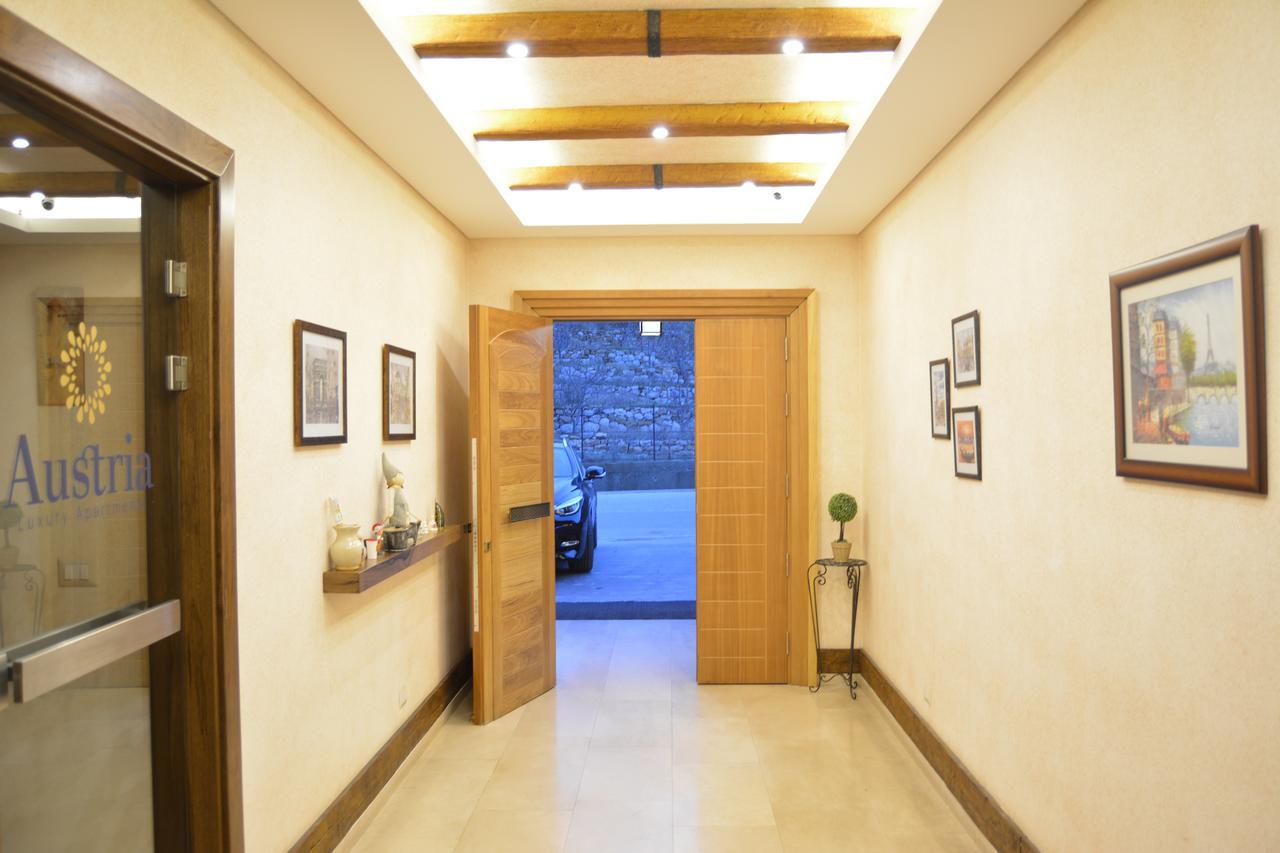Austria Luxury Apartments, Faraya Hotel Buitenkant foto