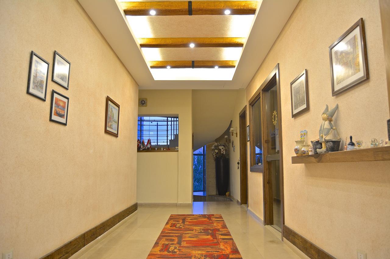 Austria Luxury Apartments, Faraya Hotel Buitenkant foto
