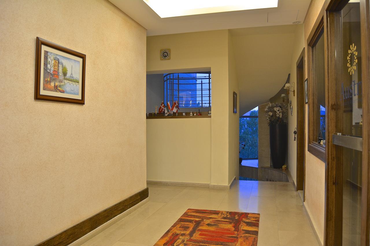 Austria Luxury Apartments, Faraya Hotel Buitenkant foto