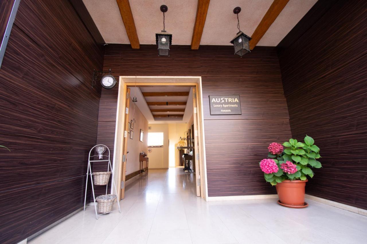Austria Luxury Apartments, Faraya Hotel Buitenkant foto